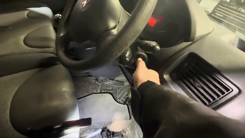 Turning the key to test the Peugeot Expert van after fitting the new starter motor