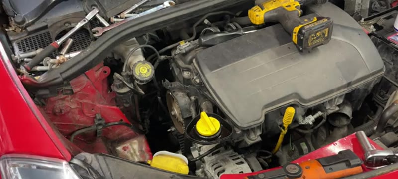 New cam belt fitted on the Clio with timing marks ready for final verification